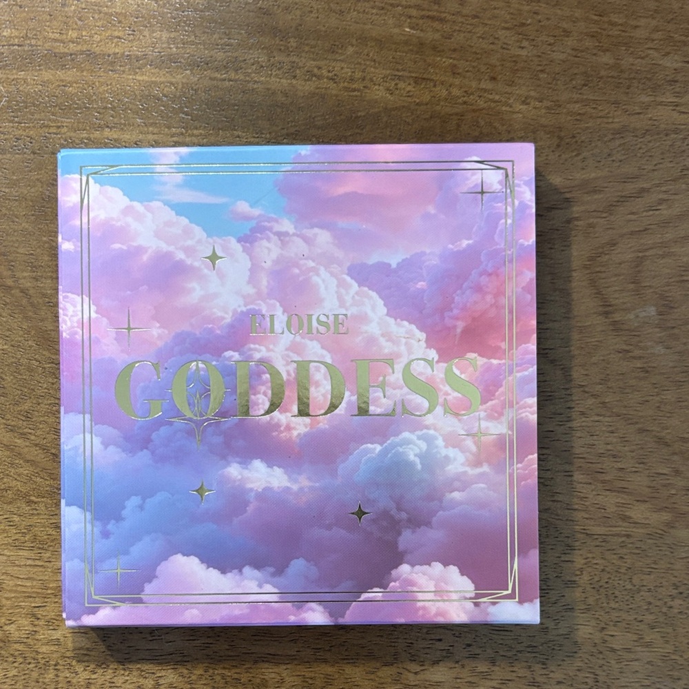 Eloise Goddess Eyeshadow Palette - Pink and Gold